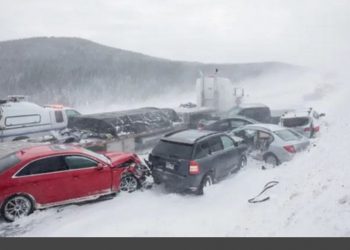 Lančani sudar učestvovalo 21 auto – SVI SU PREŽIVJELI