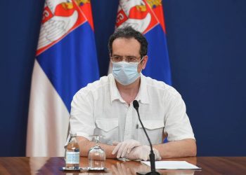 KRIZNI ŠTAB TRAŽI DA SE UVEDE NOVA MERA! Prvi put na stolu SPECIJALNA opcija, evropske zemlje je već uvele!