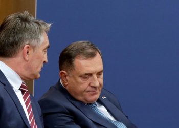 SRAMOTNO PONAŠANJE MILORADA DODIKA: Ne želi izjasniti o angažmanu OSBiH za pružanje pomoći u kampu Lipa
