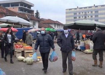 (VIDEO) Tutinska pijaca, ponuda bolja od potražnje